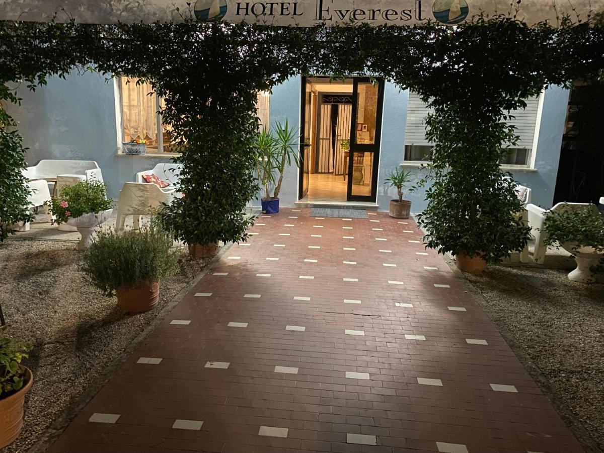 Hotel Everest Cesenatico